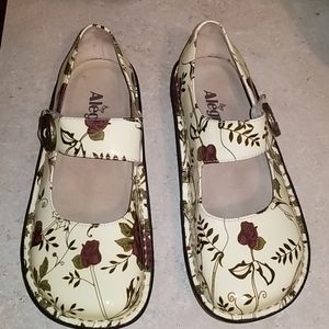 Alegria by PG Lite Paloma Collection Clogs